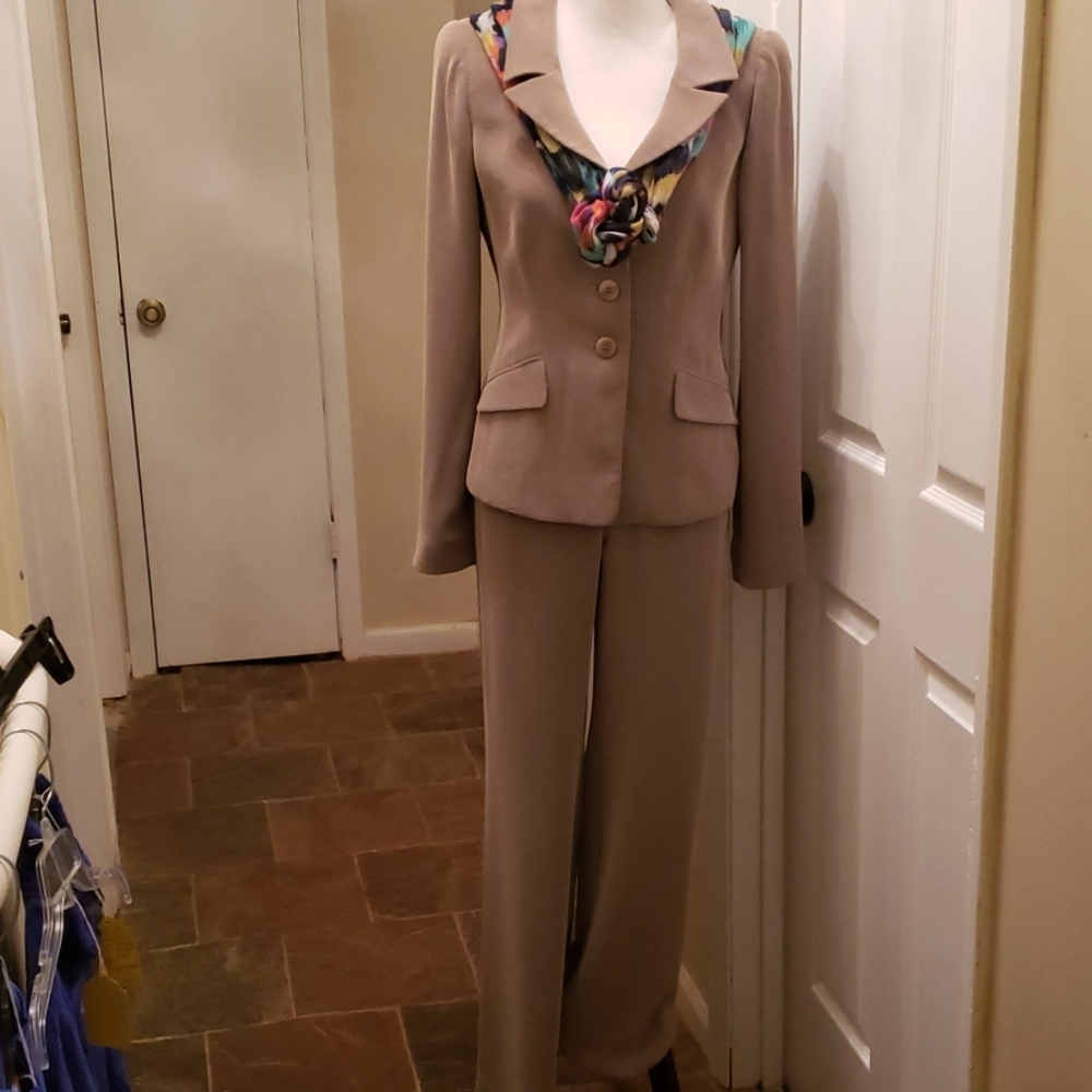 Pant Suit